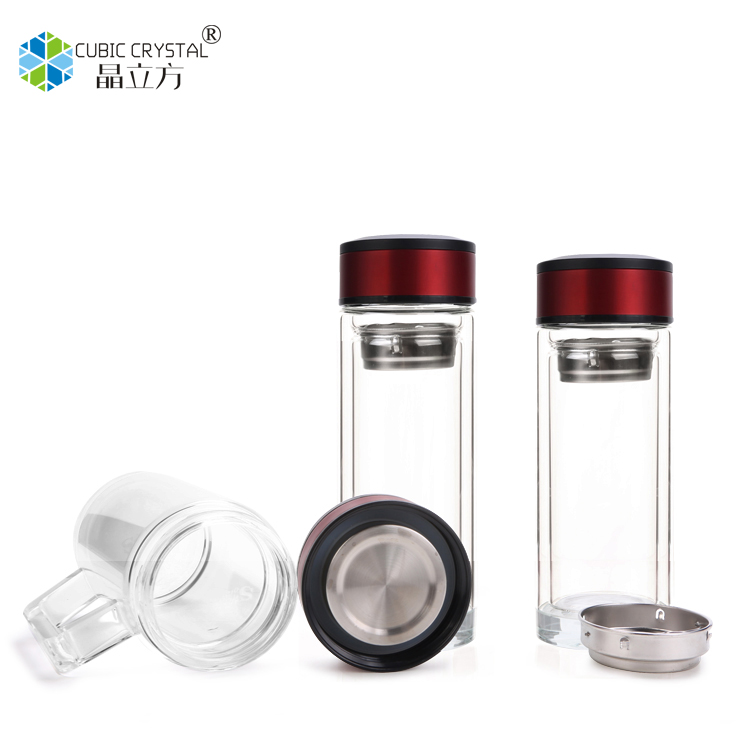 喝水選擇玻璃杯會(huì)比較好！